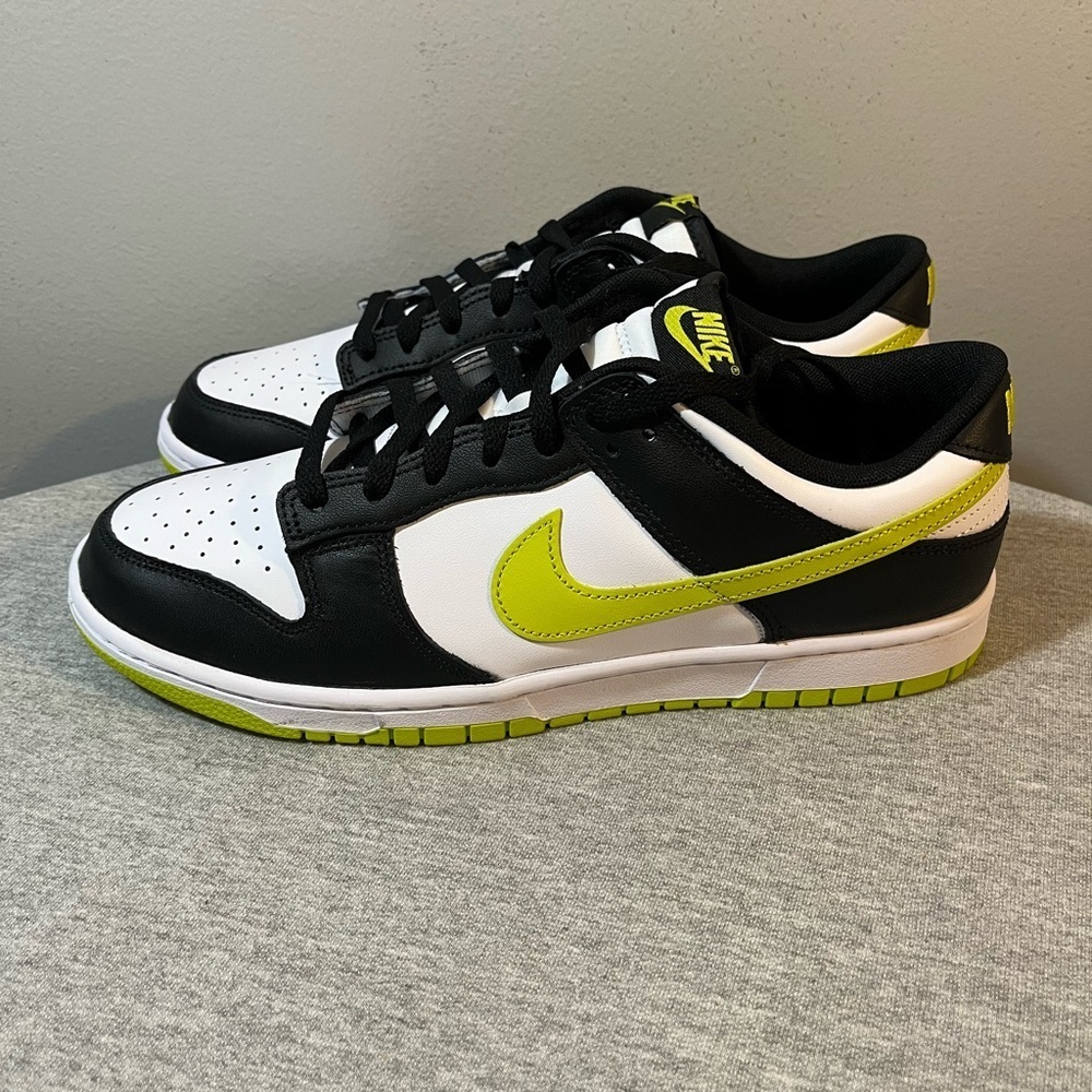 Nike Dunk Low White Black Bright Cactus Men's Shoe Size 11 DV0833 110 - Picture 4 of 11